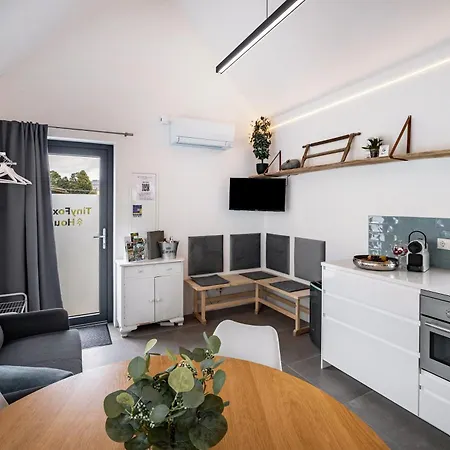 度假居 Exklusives Tinyhaus Im Gruenen *